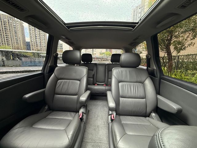 TOYOTA豐田 PREVIA  第25張相片