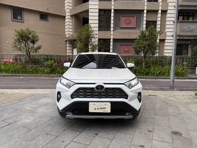 TOYOTA豐田 RAV4  第5張相片