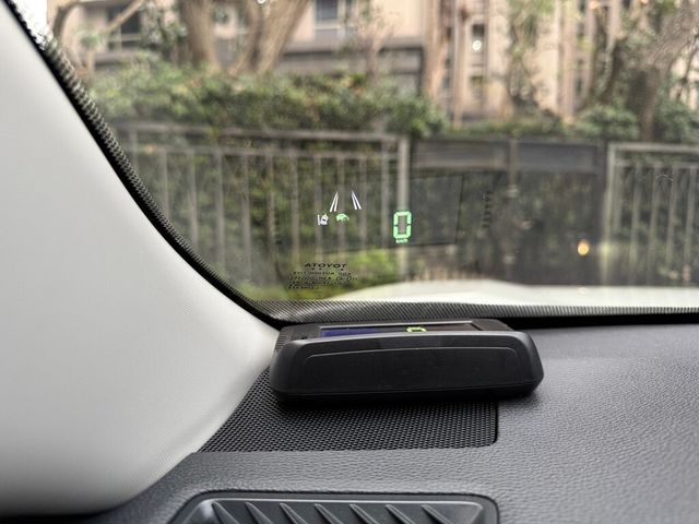 TOYOTA豐田 RAV4  第25張相片