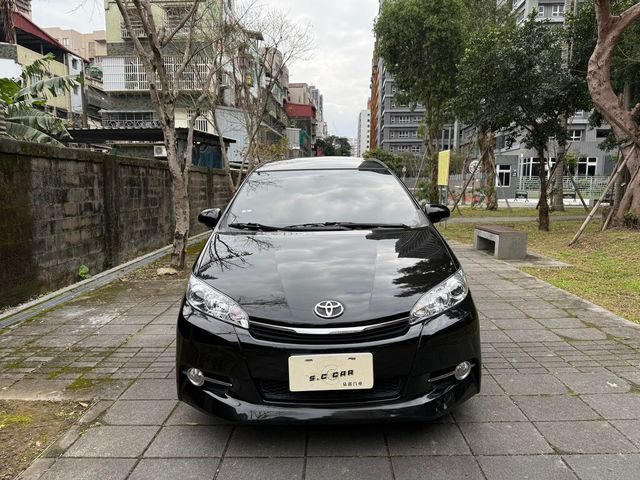 TOYOTA豐田 WISH  第5張相片