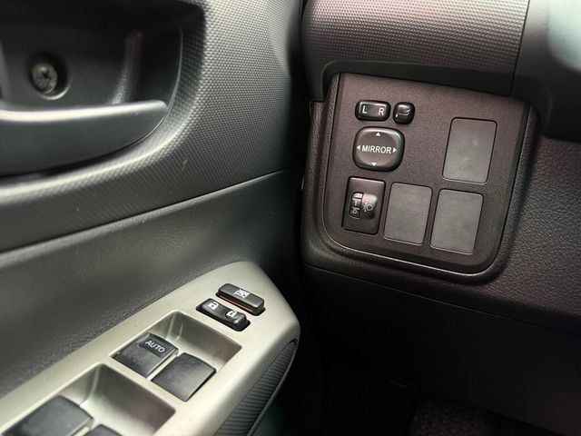 TOYOTA豐田 WISH  第19張相片