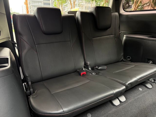 TOYOTA豐田 WISH  第29張相片
