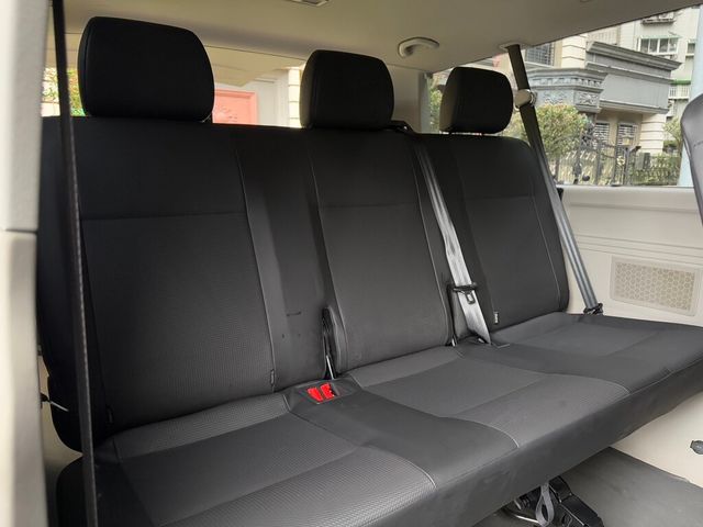 VOLKSWAGEN福斯 T6 CARAVELLE  第13張相片