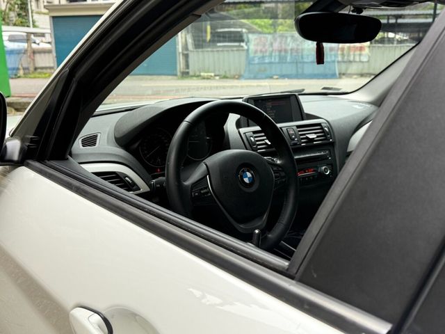 BMW寶馬 116I  第12張相片