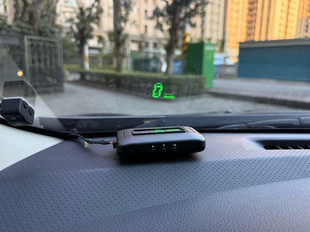 NISSAN日產 LIVINA  第9張相片