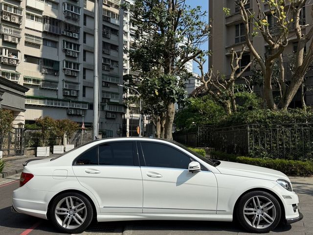 M-BENZ賓士 C250  第5張相片