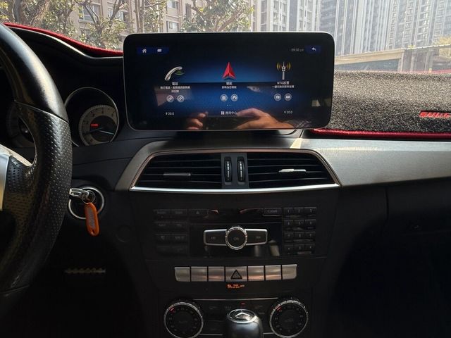 M-BENZ賓士 C250  第11張相片