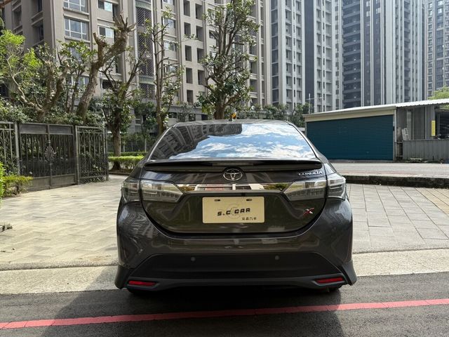 TOYOTA豐田 ALTIS  第4張相片