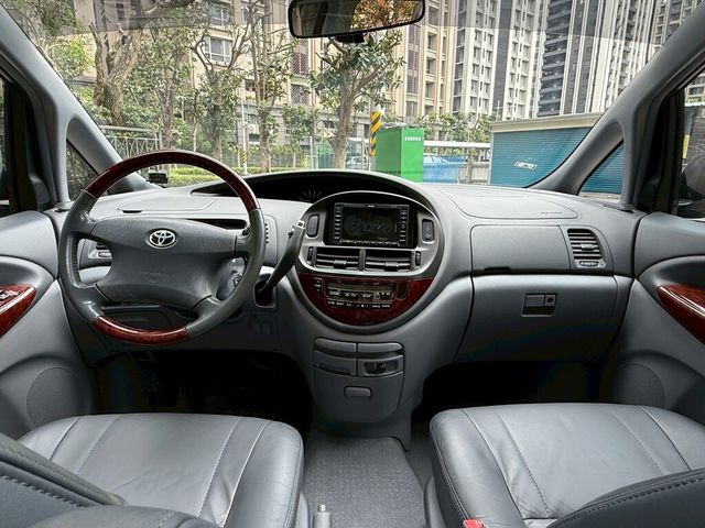 TOYOTA豐田 PREVIA  第7張相片