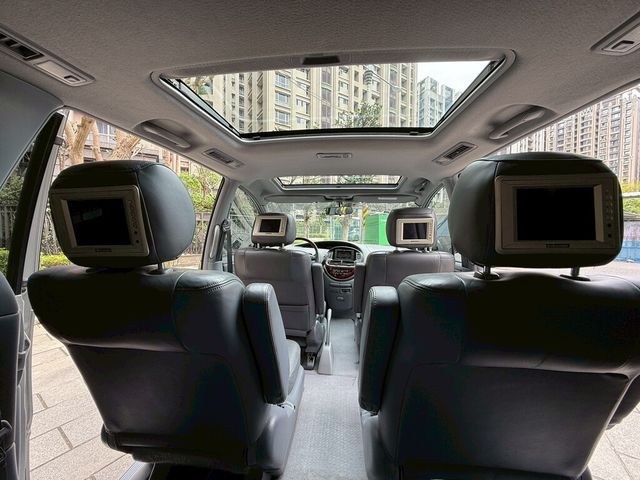 TOYOTA豐田 PREVIA  第18張相片