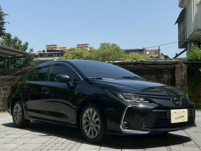 TOYOTA豐田 ALTIS  第1張相片
