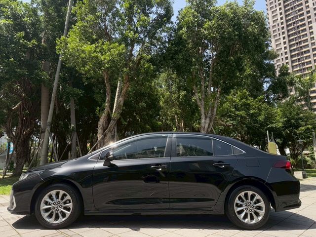 TOYOTA豐田 ALTIS  第5張相片