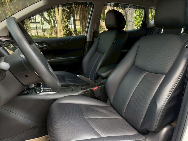 NISSAN日產 TIIDA  第13張相片