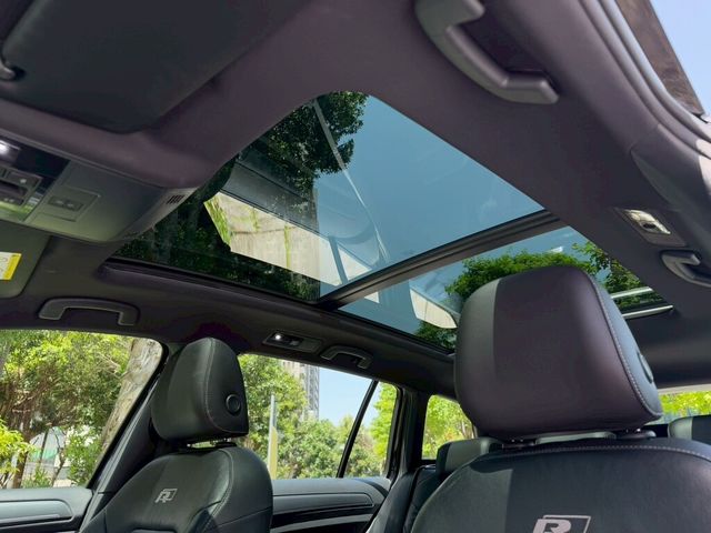 VOLKSWAGEN福斯 GOLF VARIANT  第11張相片