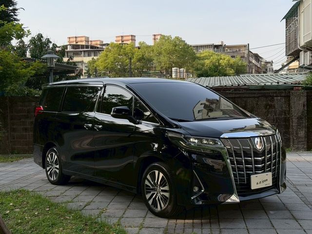 TOYOTA豐田 ALPHARD  第1張相片
