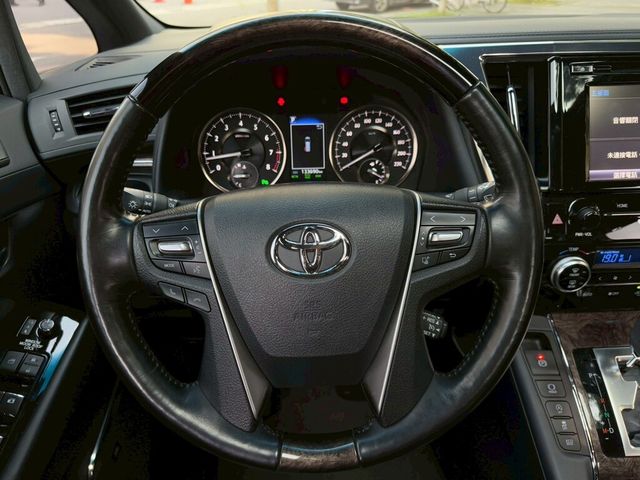 TOYOTA豐田 ALPHARD  第6張相片