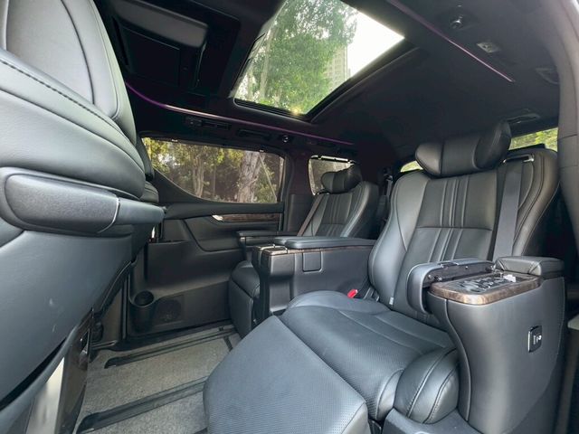 TOYOTA豐田 ALPHARD  第8張相片