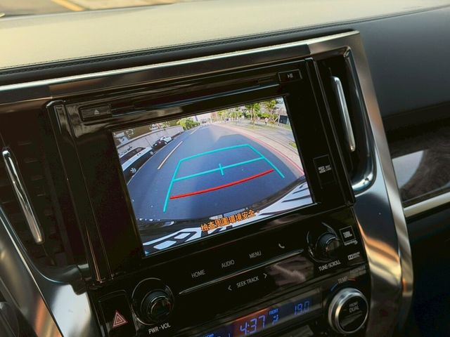 TOYOTA豐田 ALPHARD  第11張相片