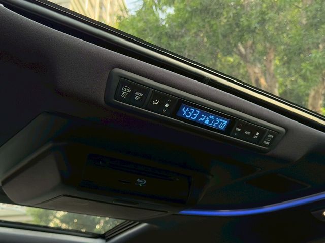 TOYOTA豐田 ALPHARD  第12張相片