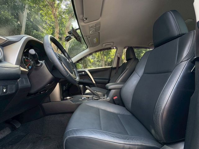 TOYOTA豐田 RAV4  第8張相片