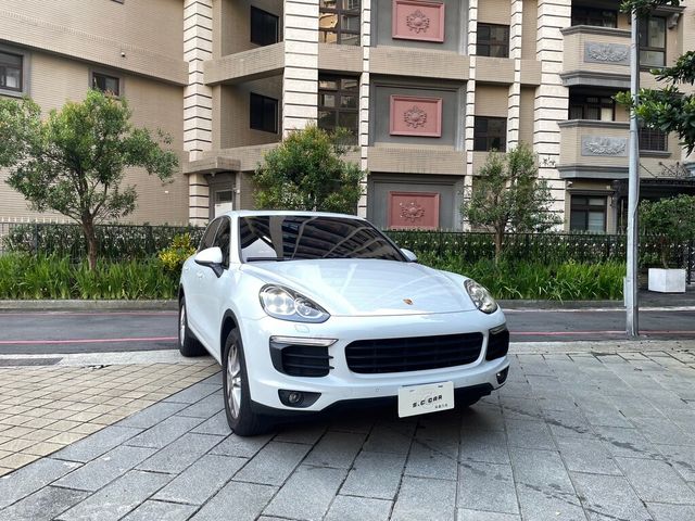 PORSCHE保時捷 CAYENNE  第3張相片