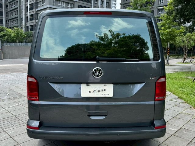 VOLKSWAGEN福斯 T6 CARAVELLE  第4張相片