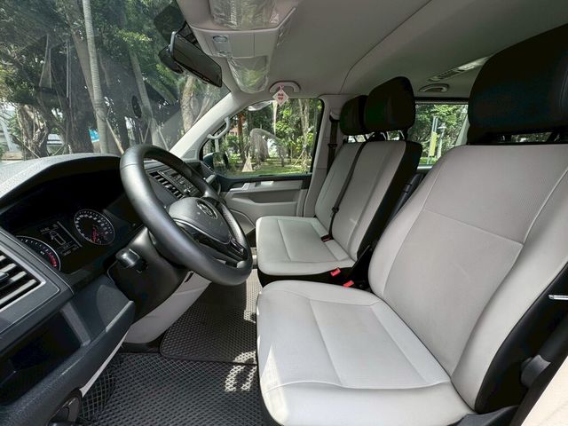 VOLKSWAGEN福斯 T6 CARAVELLE  第7張相片