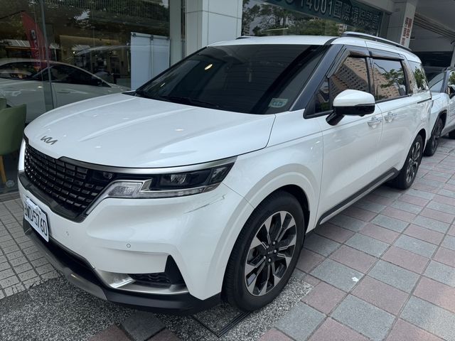 KIA起亞 CARNIVAL  第3張相片