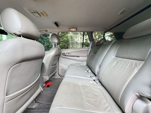 TOYOTA豐田 INNOVA  第7張相片