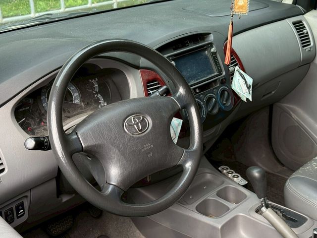 TOYOTA豐田 INNOVA  第9張相片