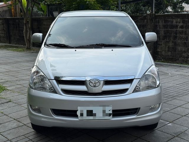 TOYOTA豐田 INNOVA  第2張相片