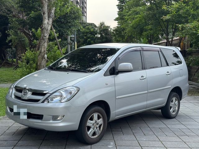 TOYOTA豐田 INNOVA  第3張相片