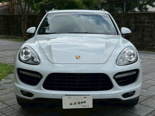 PORSCHE保時捷 CAYENNE  第2張相片