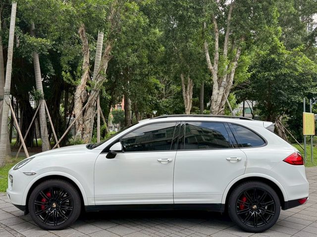 PORSCHE保時捷 CAYENNE  第5張相片