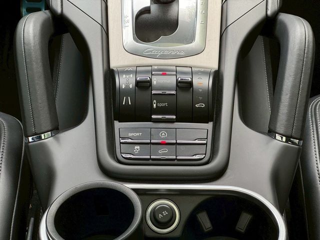 PORSCHE保時捷 CAYENNE  第9張相片