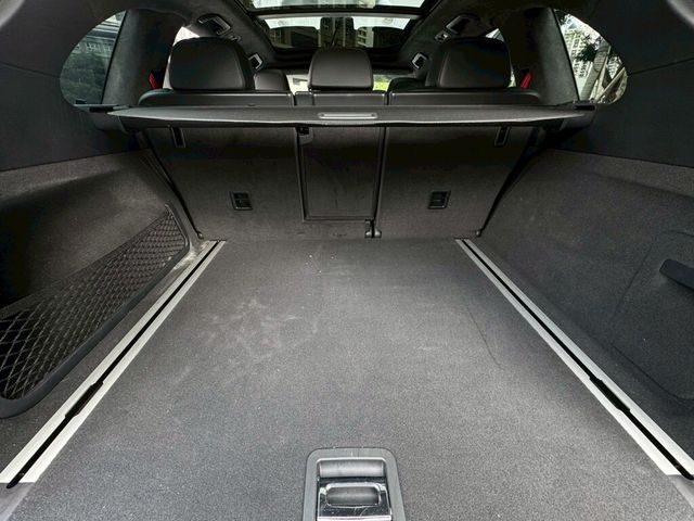 PORSCHE保時捷 CAYENNE  第14張相片