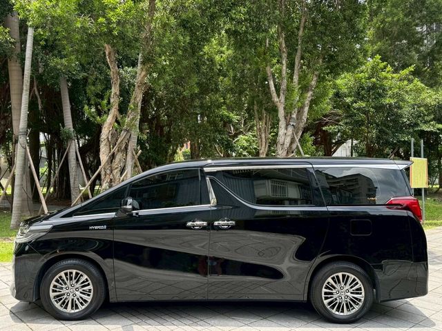 TOYOTA豐田 ALPHARD  第5張相片