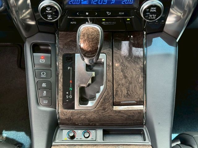 TOYOTA豐田 ALPHARD  第8張相片