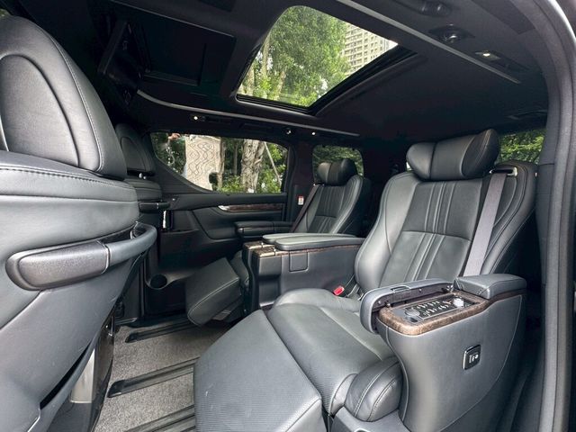 TOYOTA豐田 ALPHARD  第11張相片