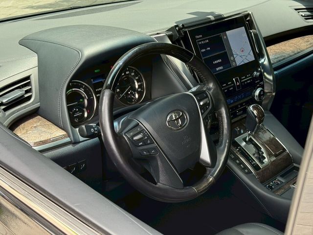 TOYOTA豐田 ALPHARD  第14張相片