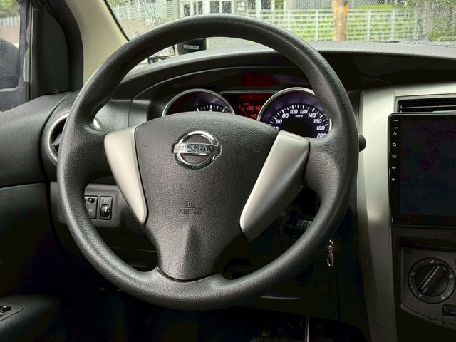NISSAN日產 LIVINA  第7張相片