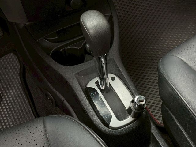 NISSAN日產 LIVINA  第8張相片