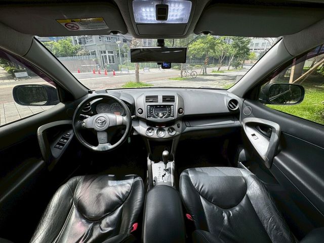 TOYOTA豐田 RAV4  第5張相片