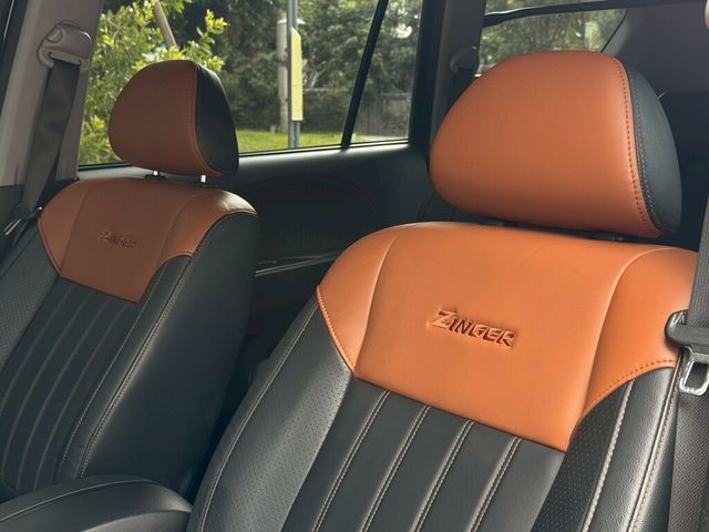 MITSUBISHI三菱 ZINGER  第13張相片