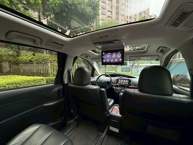 TOYOTA豐田 PREVIA  第12張相片