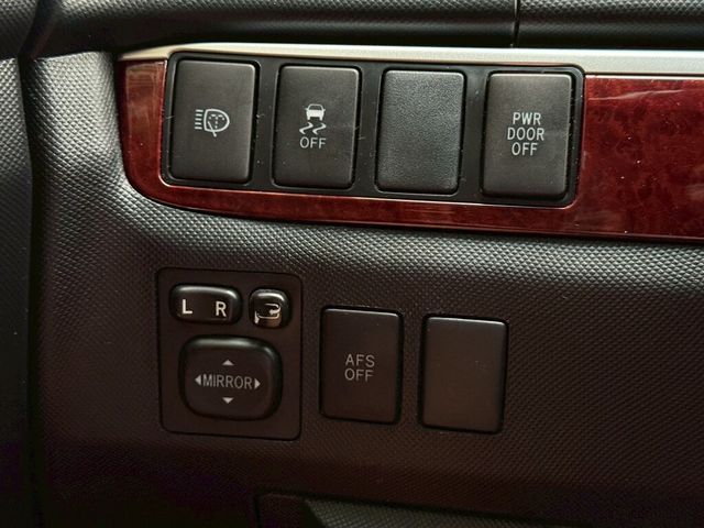 TOYOTA豐田 PREVIA  第15張相片