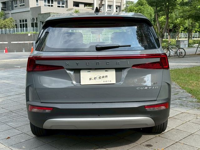 HYUNDAI現代 CUSTIN  第4張相片