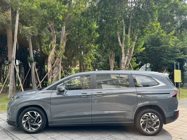 HYUNDAI現代 CUSTIN  第5張相片