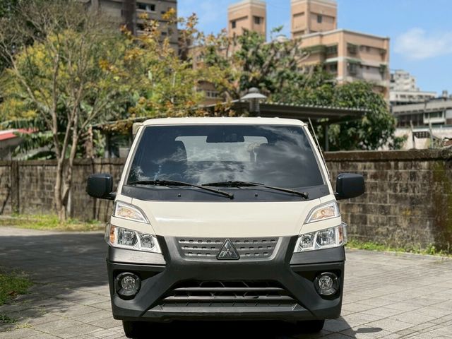 MITSUBISHI三菱 DELICA  第5張相片