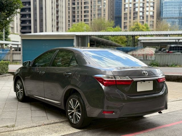 TOYOTA豐田 ALTIS  第5張相片